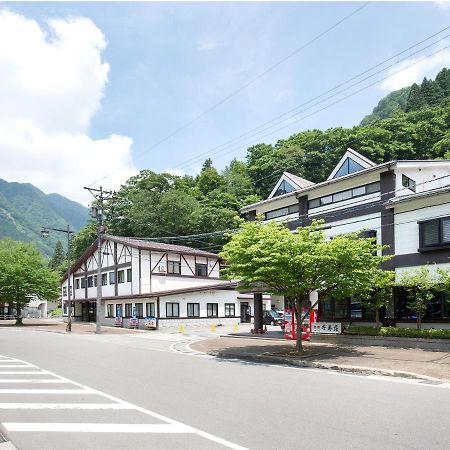Tateyama Kurobe Alpine Route Senjuso 立山黒部アルペンルート千寿荘 Hotel Exterior photo